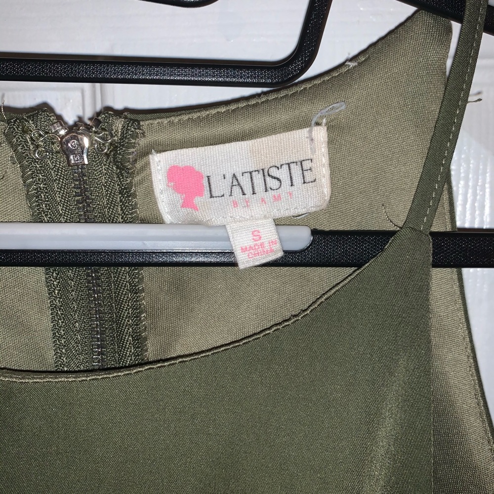 Set - Picture 4 of 5